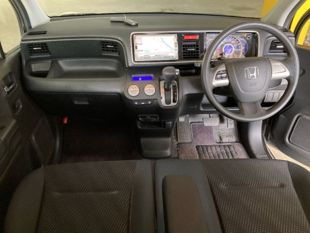 HONDA LIFE 2010
