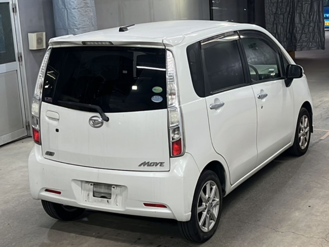DAIHATSU MOVE 2013