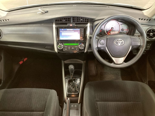 TOYOTA COROLLA FIELDER 2017