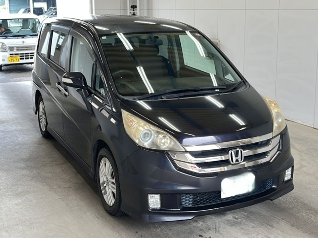 HONDA STEP WAGON 2009