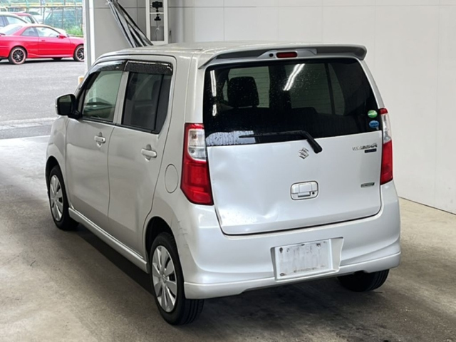 SUZUKI WAGON R 2013