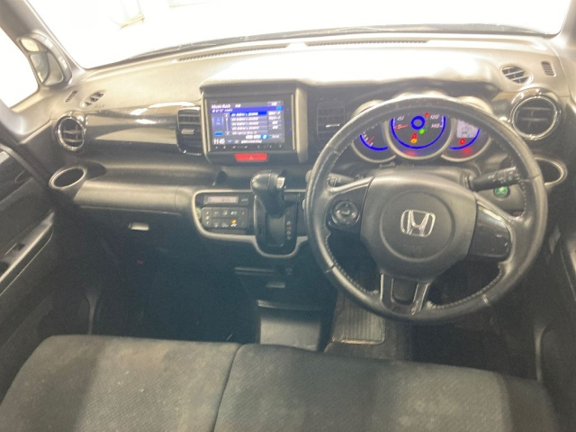 HONDA N BOX PLUS 2013