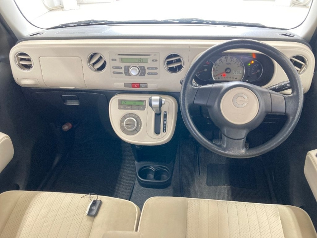 DAIHATSU MIRA 2010