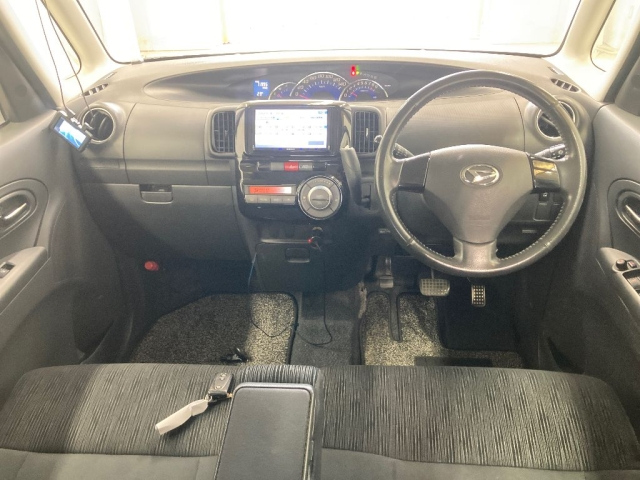 DAIHATSU TANTO 2010