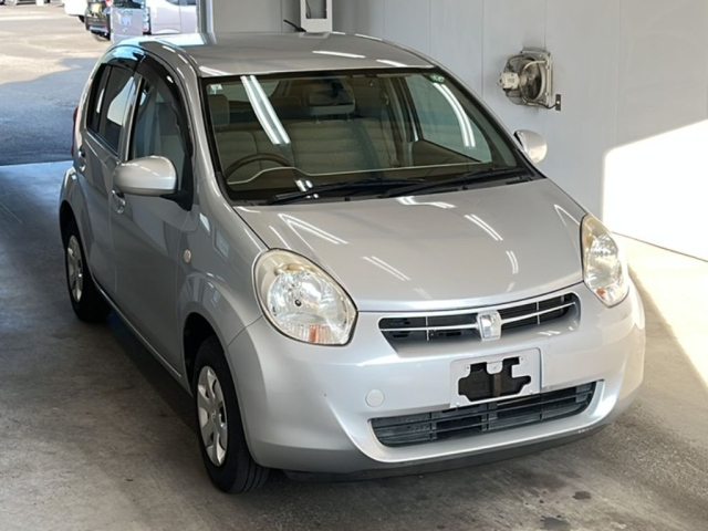 TOYOTA PASSO 2011