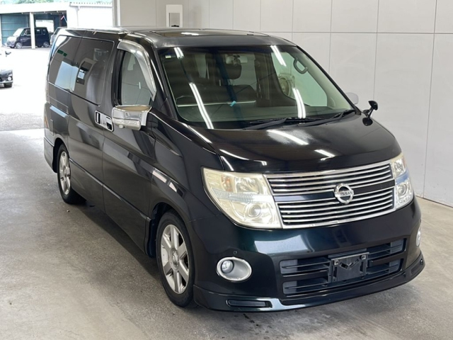 NISSAN ELGRAND 2008