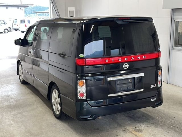 NISSAN ELGRAND 2008