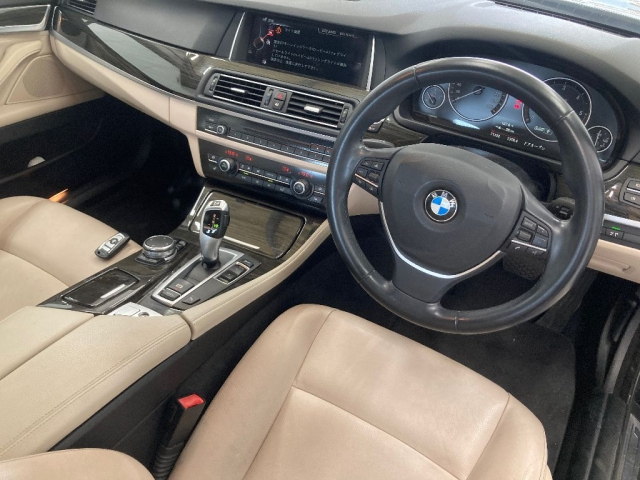 BMW 5 SERIES 2015