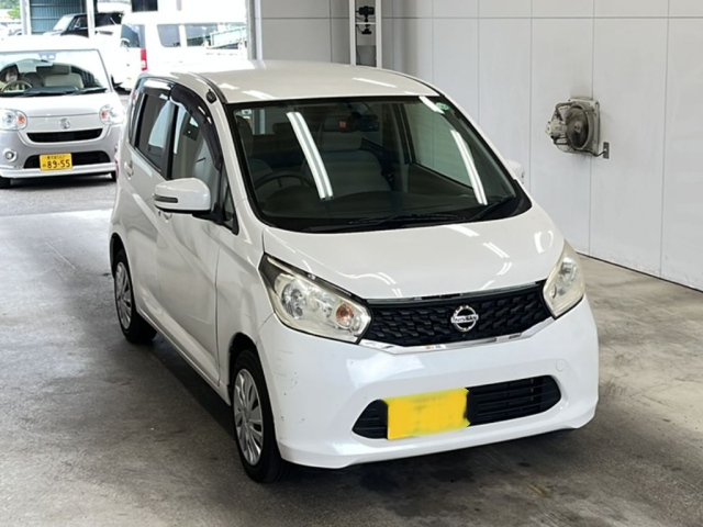 NISSAN DAYZ 2013