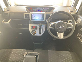 DAIHATSU WAKE 2015