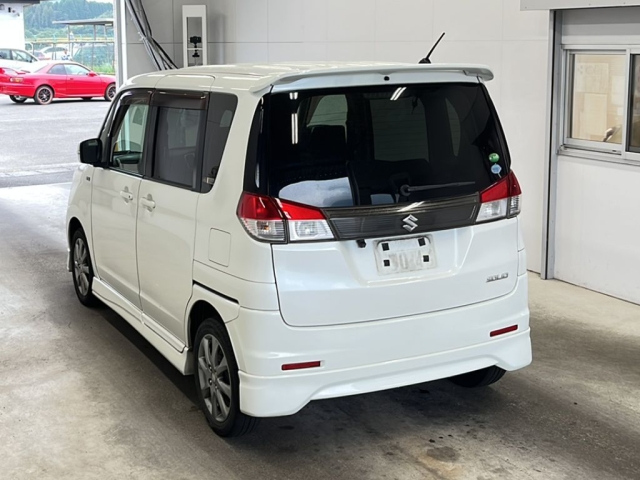 SUZUKI SOLIO 2012