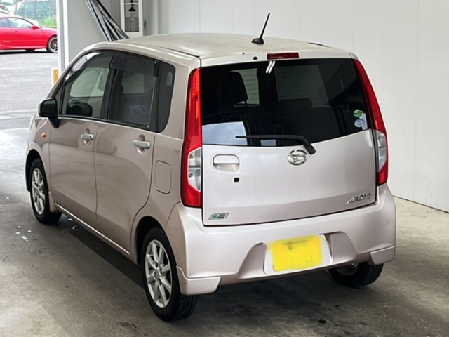 DAIHATSU MOVE 2013