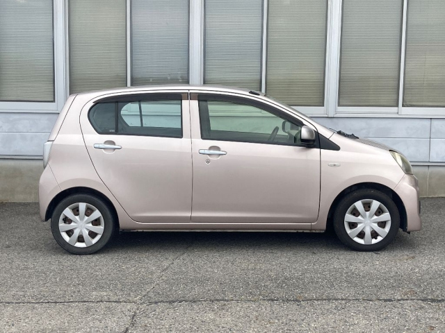 DAIHATSU MIRA E S 2014