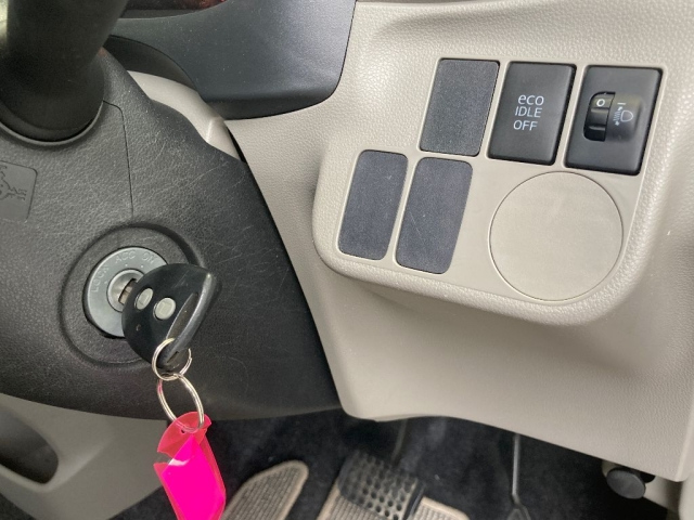 DAIHATSU MIRA E S 2014