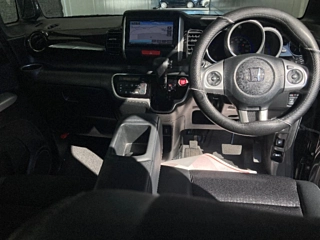 HONDA N BOX 2017
