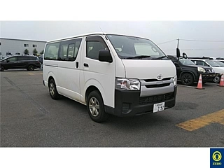TOYOTA HIACE VAN 2018