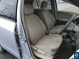 TOYOTA VITZ 2008
