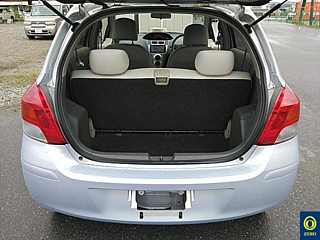 TOYOTA VITZ 2008