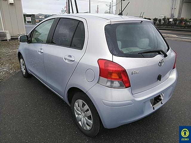 TOYOTA VITZ 2008