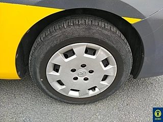 TOYOTA ISIS 2009