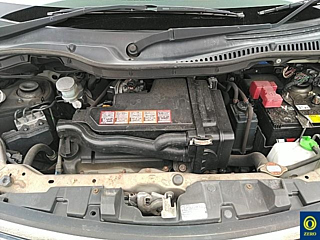 NISSAN ROOX 2011