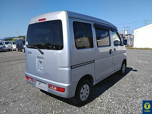 TOYOTA PIXIS VAN 2015
