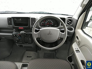 MITSUBISHI MINICAB VAN 2019