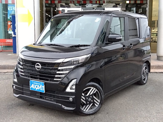 NISSAN ROOX 2023