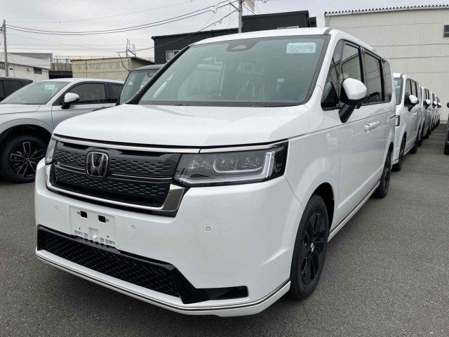 HONDA STEP WAGON 2025