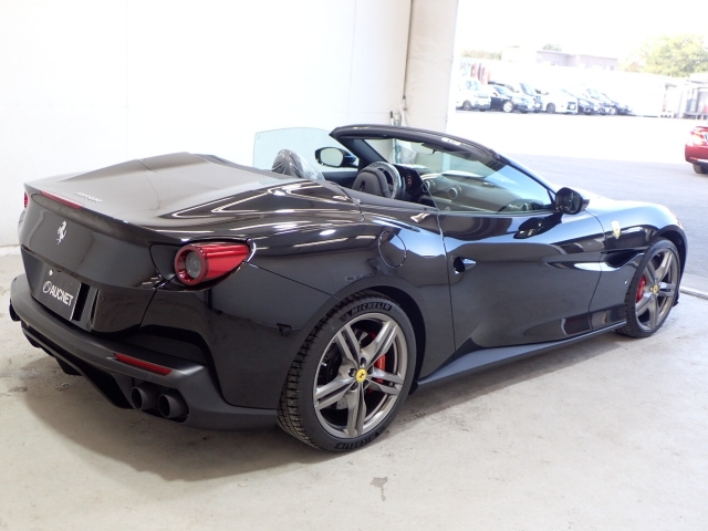 FERRARI PORTOFINO 2019