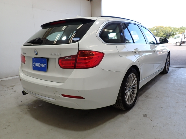 BMW 3 SERIES 2014