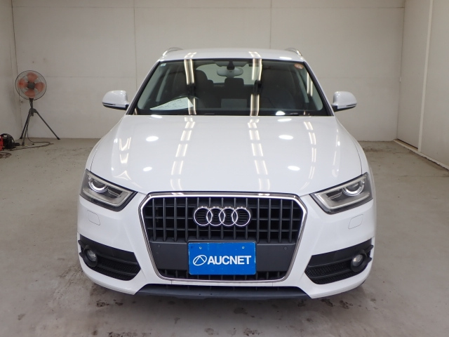 AUDI Q3 2015