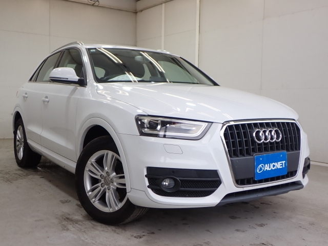 AUDI Q3 2015