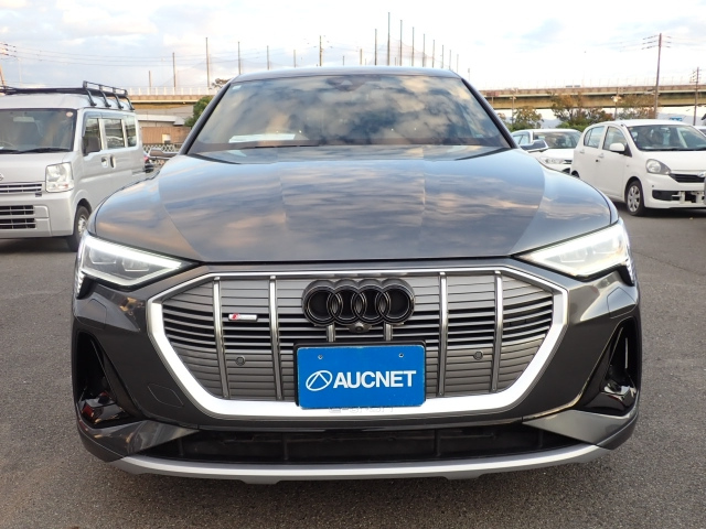 AUDI E-TRON 2020