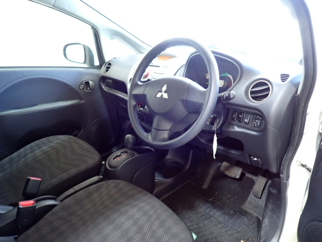 MITSUBISHI I-MIEV 2012