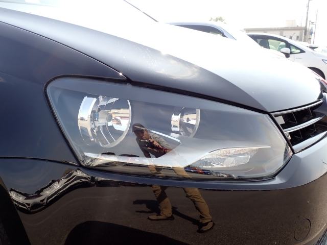 VOLKSWAGEN POLO 2011