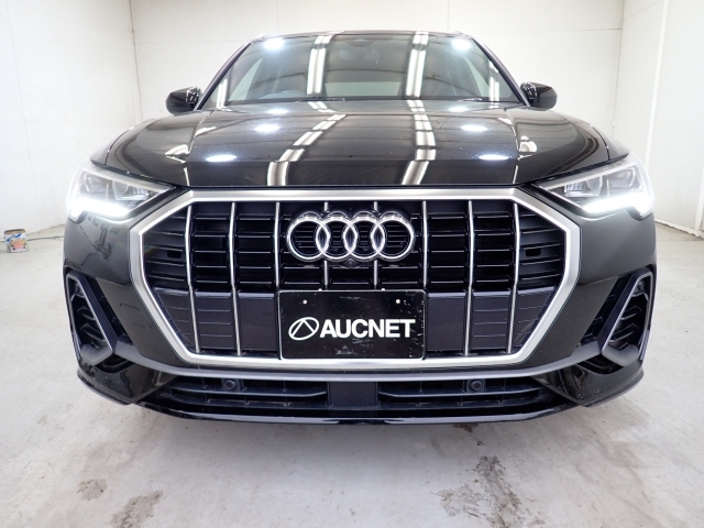 AUDI Q3 2023