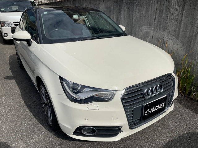 AUDI A1 2011