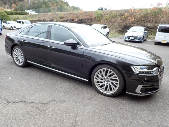 AUDI A8 2018