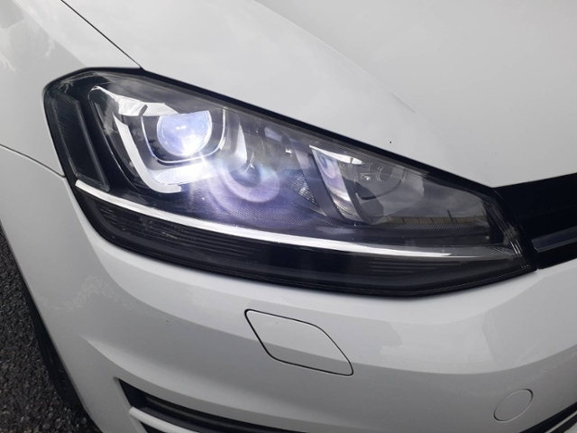 VOLKSWAGEN GOLF 2016