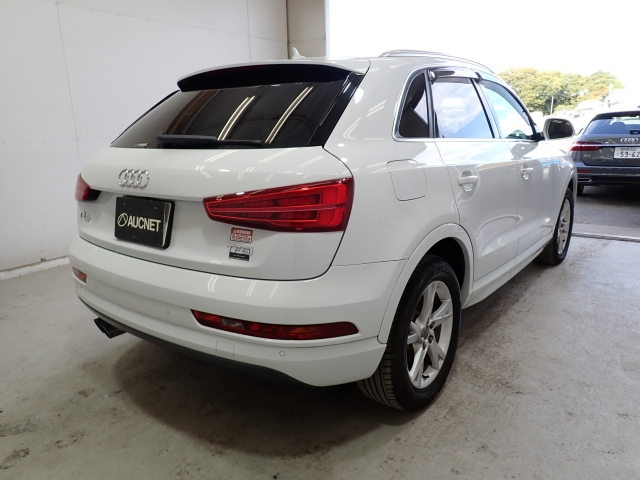 AUDI Q3 2017
