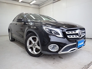MERCEDES BENZ GLA CLASS 2019