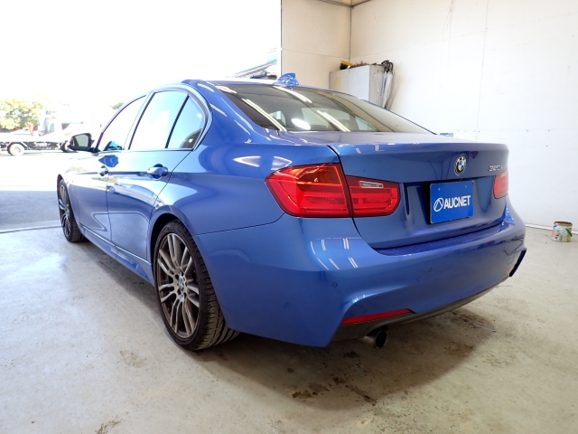 BMW 3 SERIES 2012