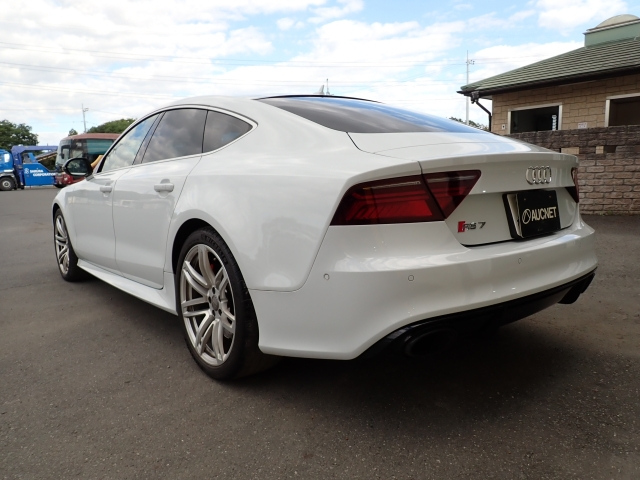 AUDI RS7 2015