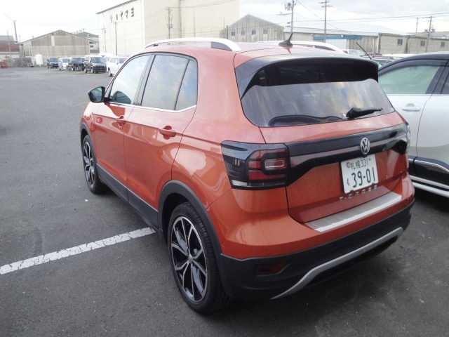 VOLKSWAGEN T-CROSS 2020