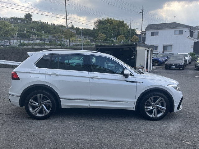 VOLKSWAGEN TIGUAN 2023