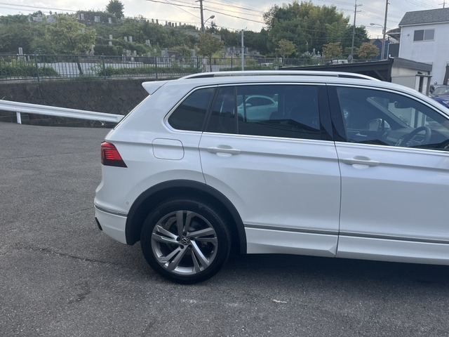 VOLKSWAGEN TIGUAN 2023