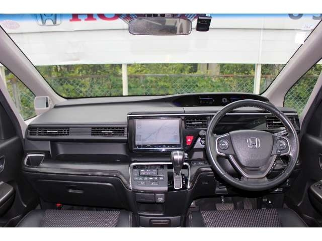 HONDA STEP WAGON 2015