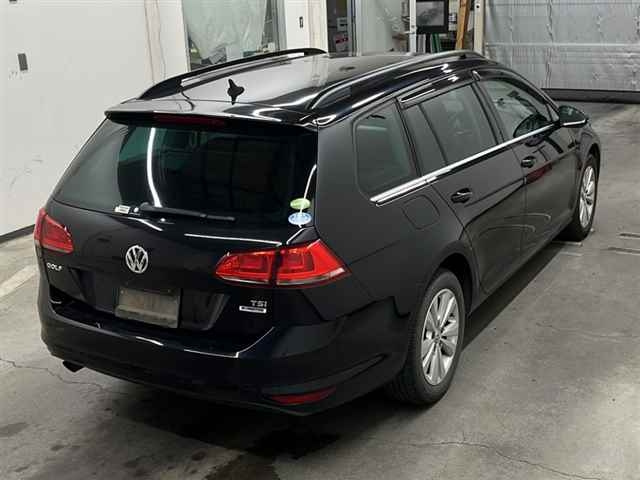 VOLKSWAGEN GOLF VARIANT 2016