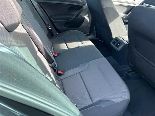 VOLKSWAGEN GOLF VARIANT 2016